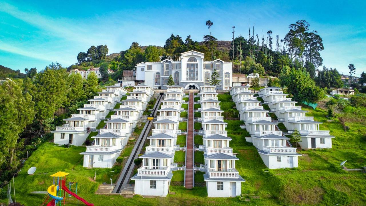 La Montana By Tgi Hotel Ooty Buitenkant foto